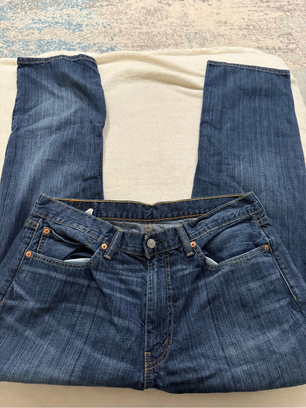 Levi’s Men’s 514 Blue Jeans Size 36x32 E04